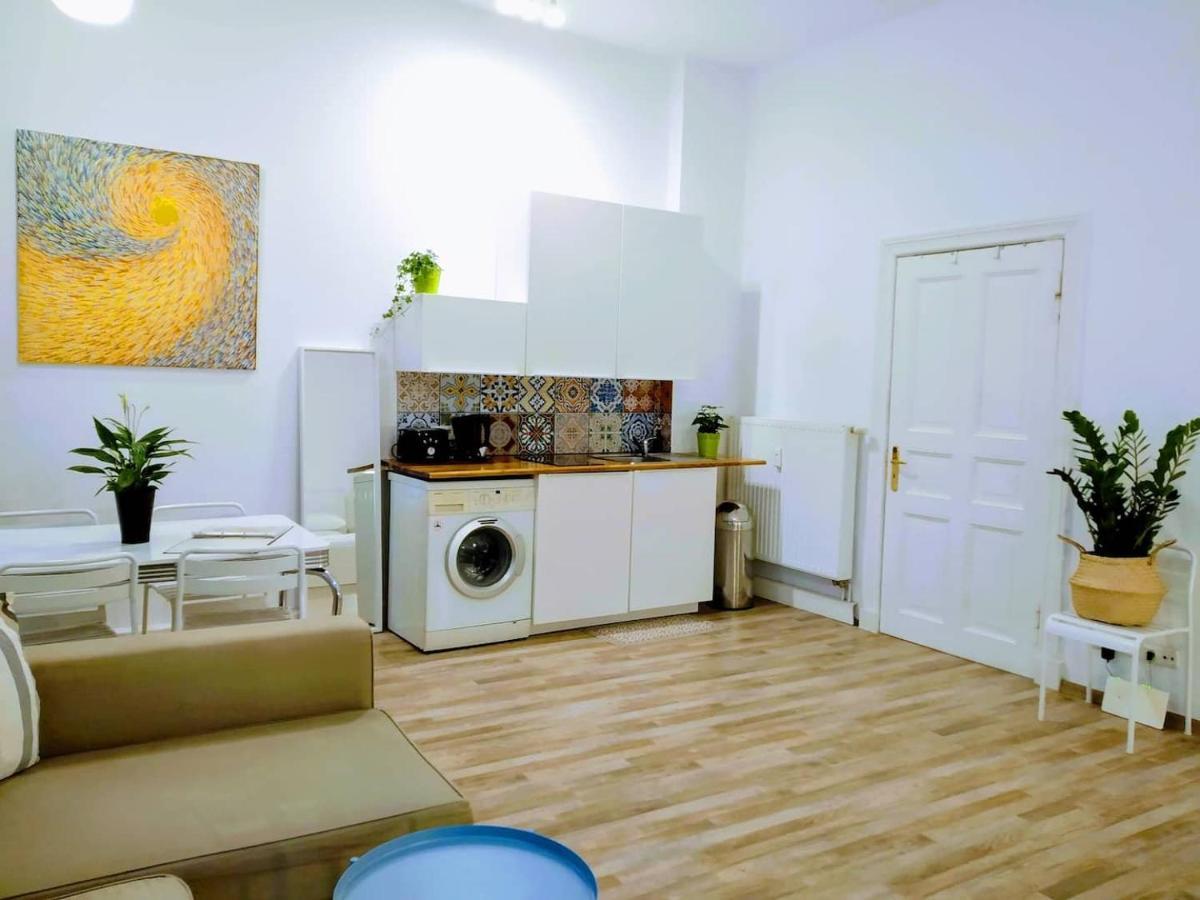 Cozy Studio In Friedrichshain, 4 Quiet Guests Only Berlin Luaran gambar