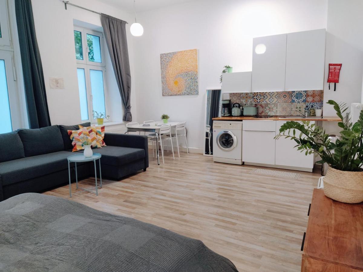 Cozy Studio In Friedrichshain, 4 Quiet Guests Only Berlin Luaran gambar